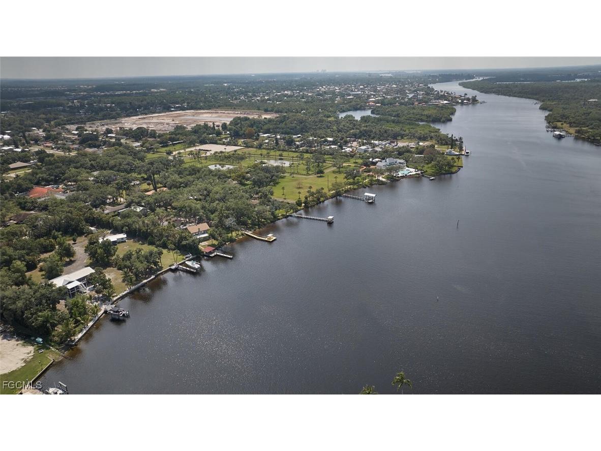 2213 River Pine Drive Fort Myers FL 33905 2026002667 image45