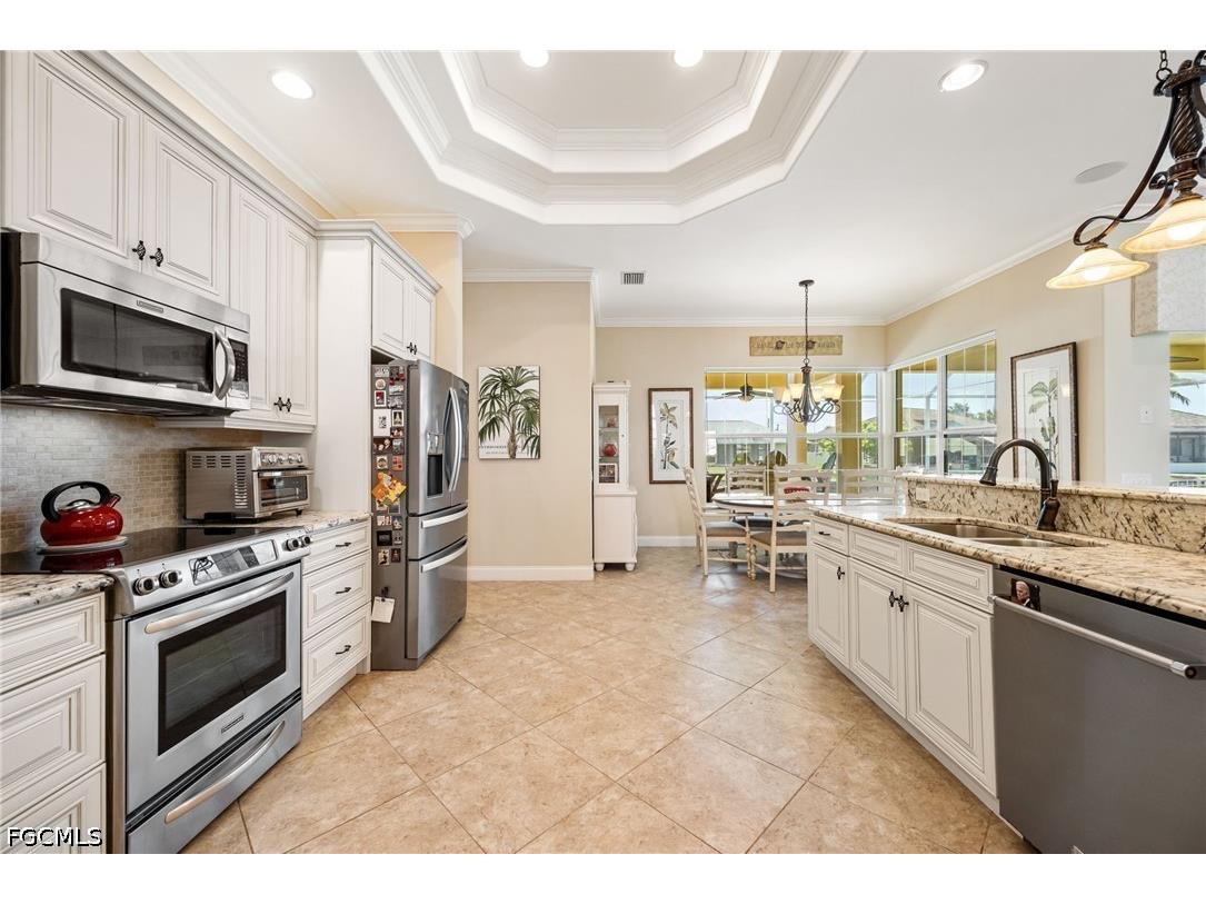 2213 SE 19th Avenue Cape Coral FL 33990 2026028598 image17