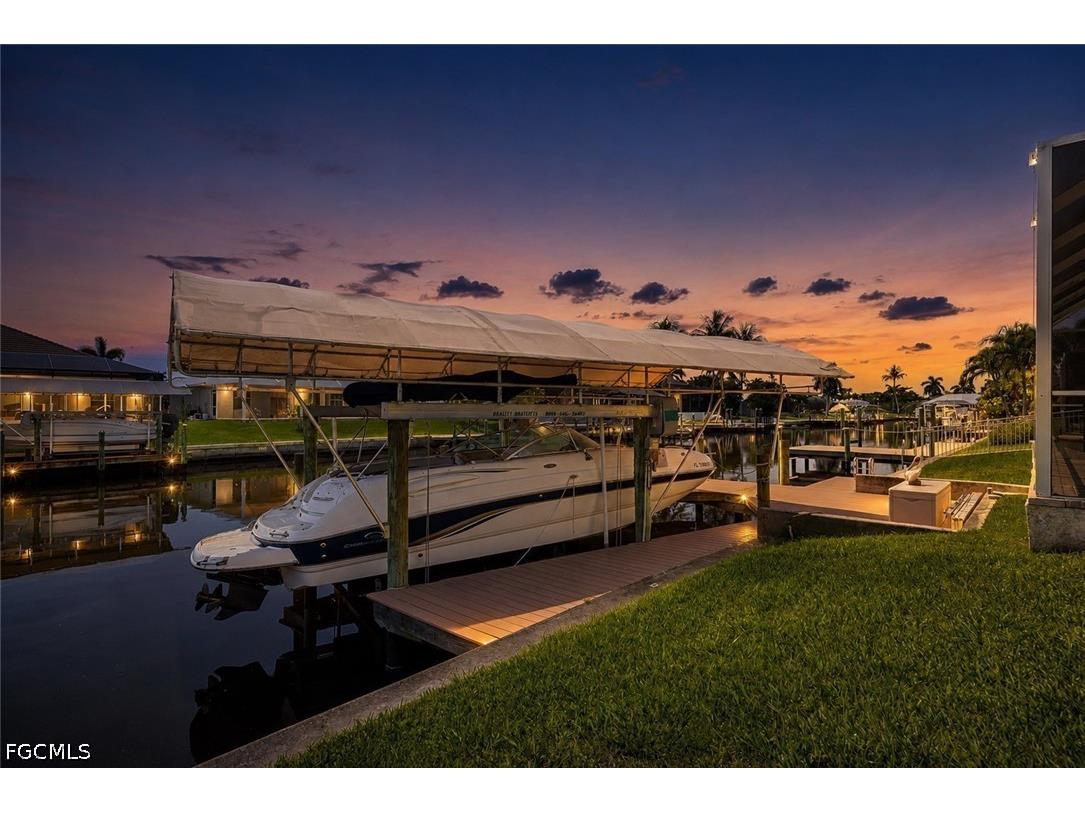 2213 SE 19th Avenue Cape Coral FL 33990 2026028598 image5