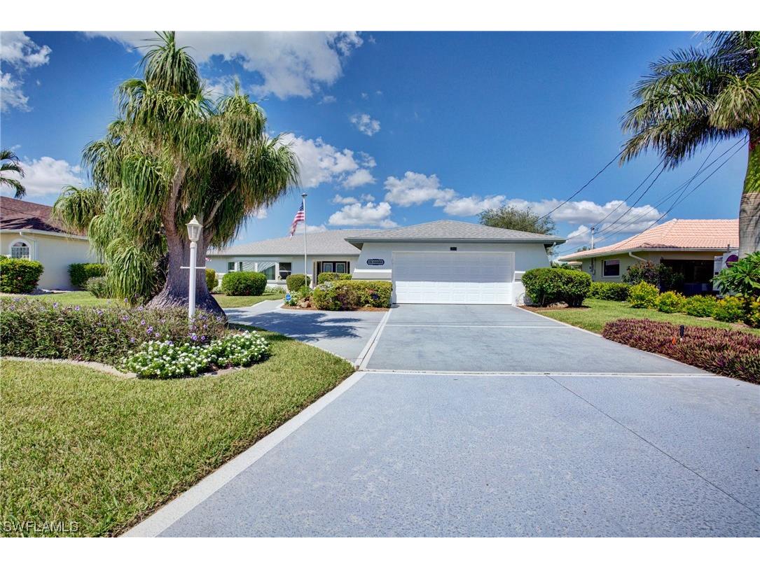 2213 SE 32nd Terrace Cape Coral FL 33904 223070734 image1
