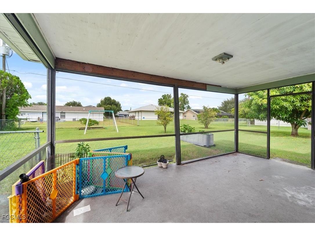 2213 SE 7th Street Cape Coral FL 33990 2025011731 image16