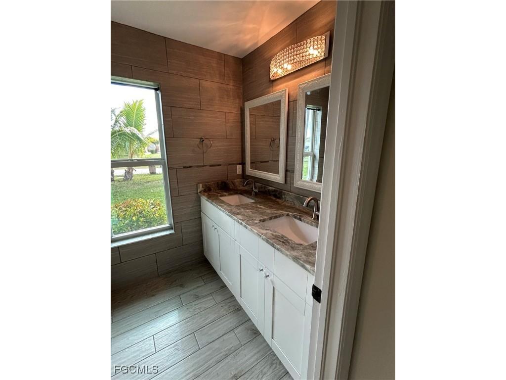 2213 SW 13th Street Cape Coral FL 33991 2025024172 image21