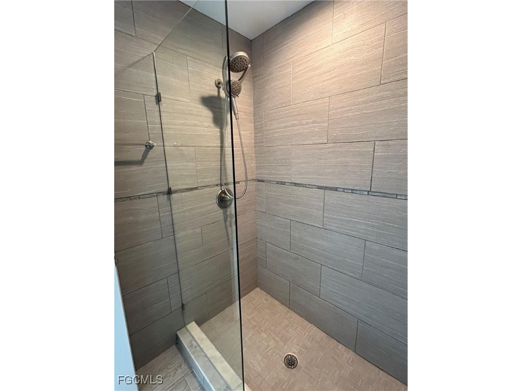 2213 SW 13th Street Cape Coral FL 33991 2025024172 image23