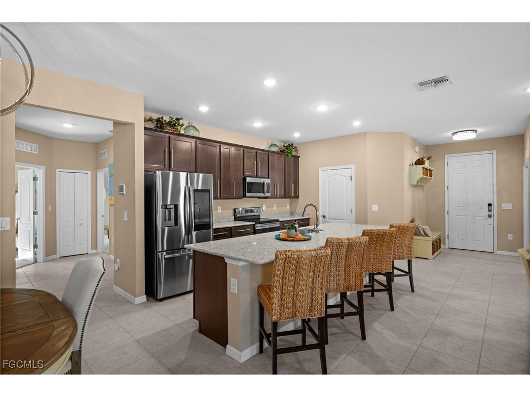 2213 SW 7th Place Cape Coral FL 33991 2026004671 image13