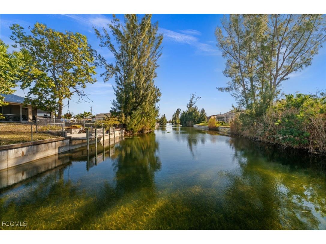 2213 SW 7th Place Cape Coral FL 33991 2026004671 image35
