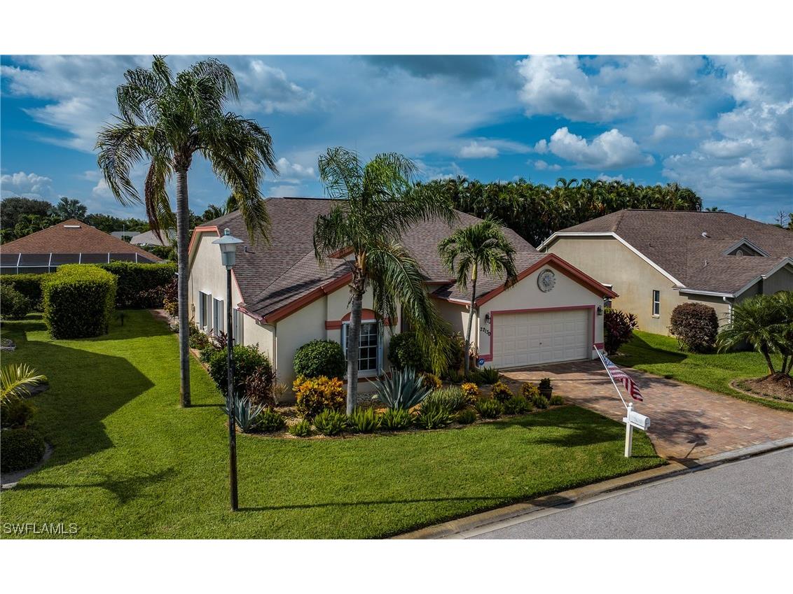 22130 Seashore Circle Estero FL 33928 223058425 image1