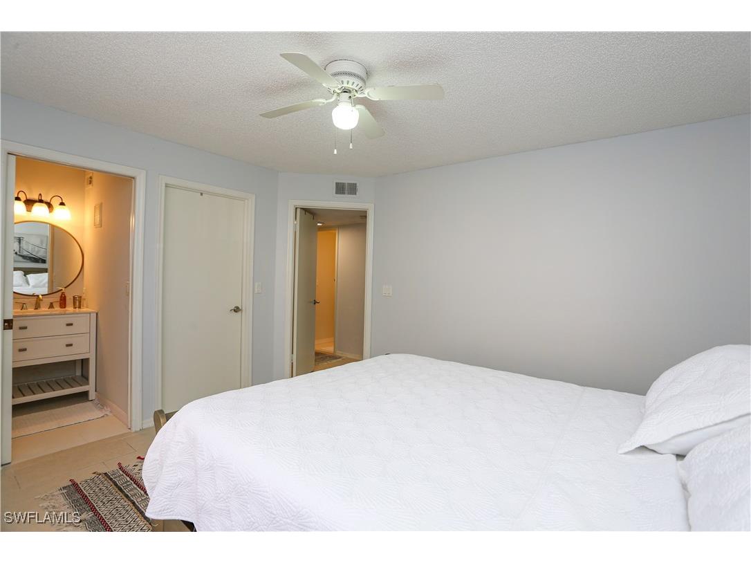 2214 Arbour Walk Circle #2012 Naples FL 34109 225071156 image21