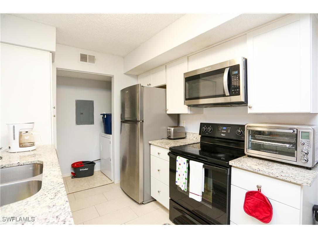 2214 Arbour Walk Circle #2012 Naples FL 34109 225071156 image9