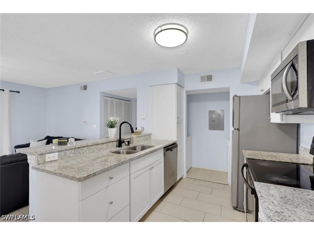 2214 Arbour Walk Circle #2012 Naples FL 34109 226016906 image2