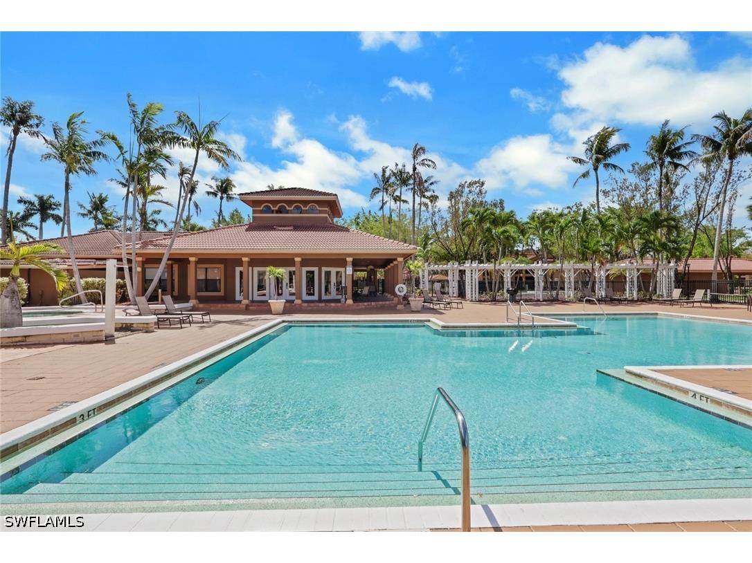 2214 Arbour Walk Circle #2012 Naples FL 34109 226016906 image26