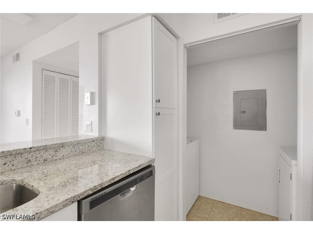 2214 Arbour Walk Circle #2012 Naples FL 34109 226016906 image8
