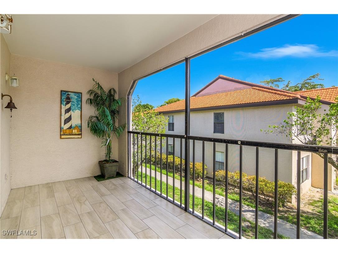 2214 Arbour Walk Circle #2022 Naples FL 34109 225053583 image13