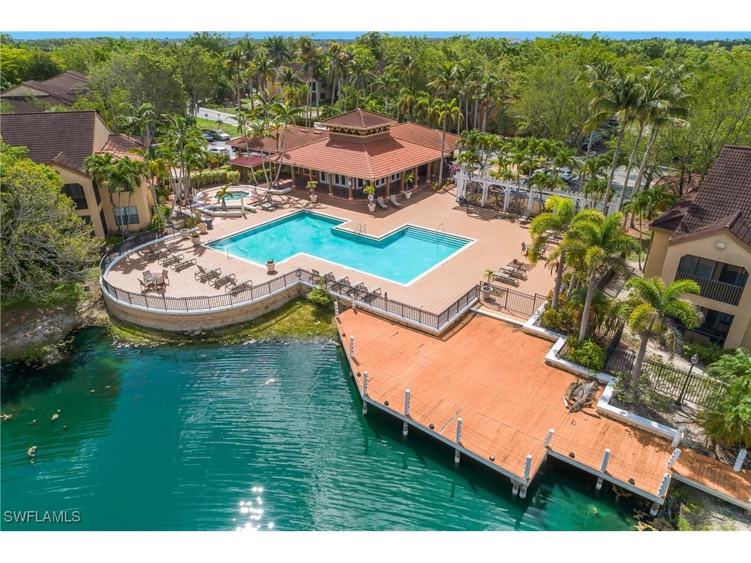 2214 Arbour Walk Circle #2022 Naples FL 34109 225053583 image18