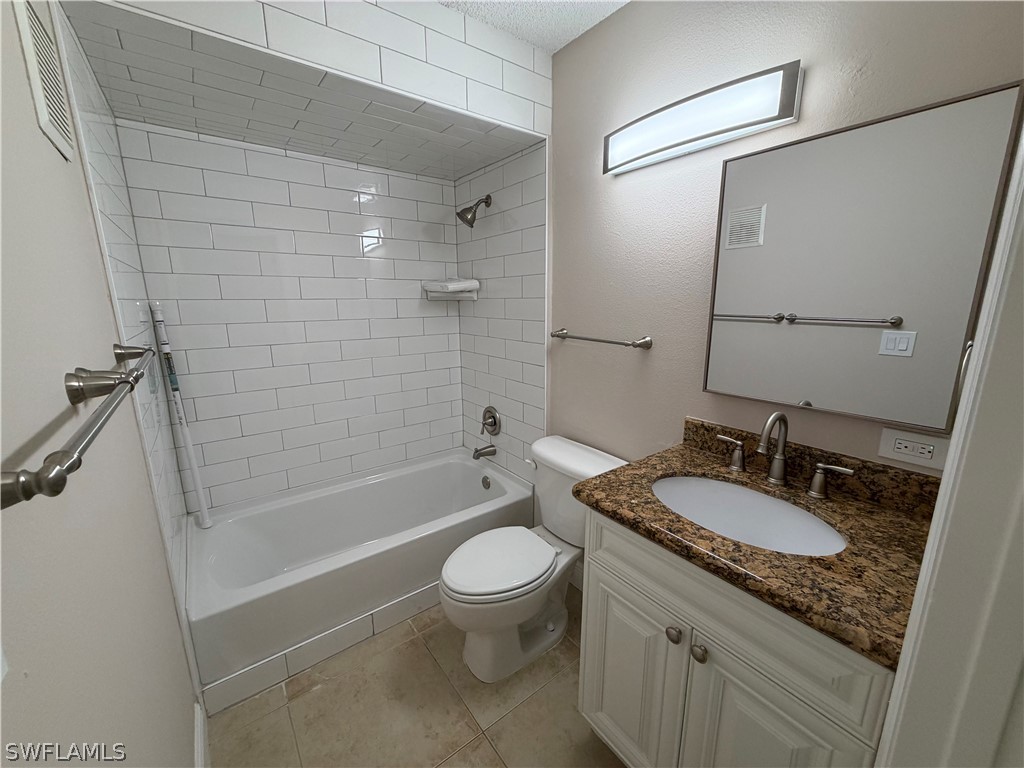 2214 Arbour Walk Circle #2023 Naples FL 34109 226006692 image14