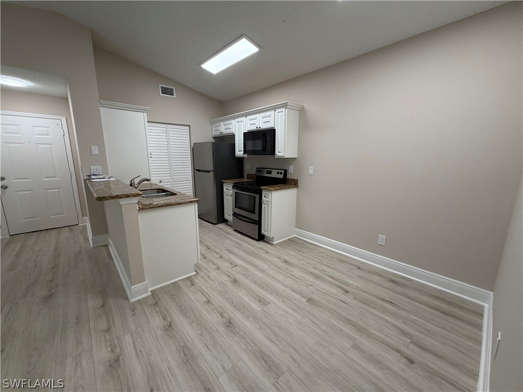 2214 Arbour Walk Circle #2023 Naples FL 34109 226006692 image5
