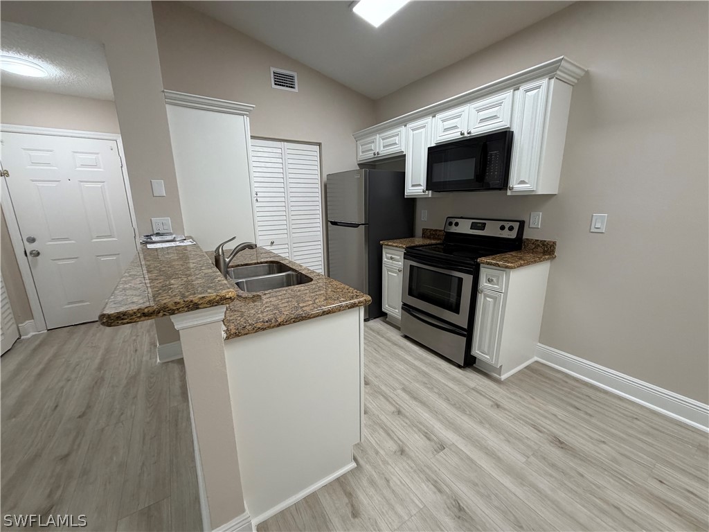 2214 Arbour Walk Circle #2023 Naples FL 34109 226006692 image6