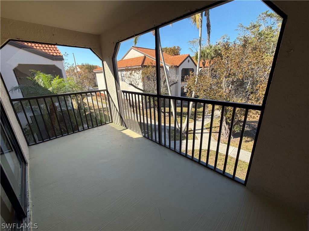 2214 Arbour Walk Circle #2024 Naples FL 34109 226006757 image15