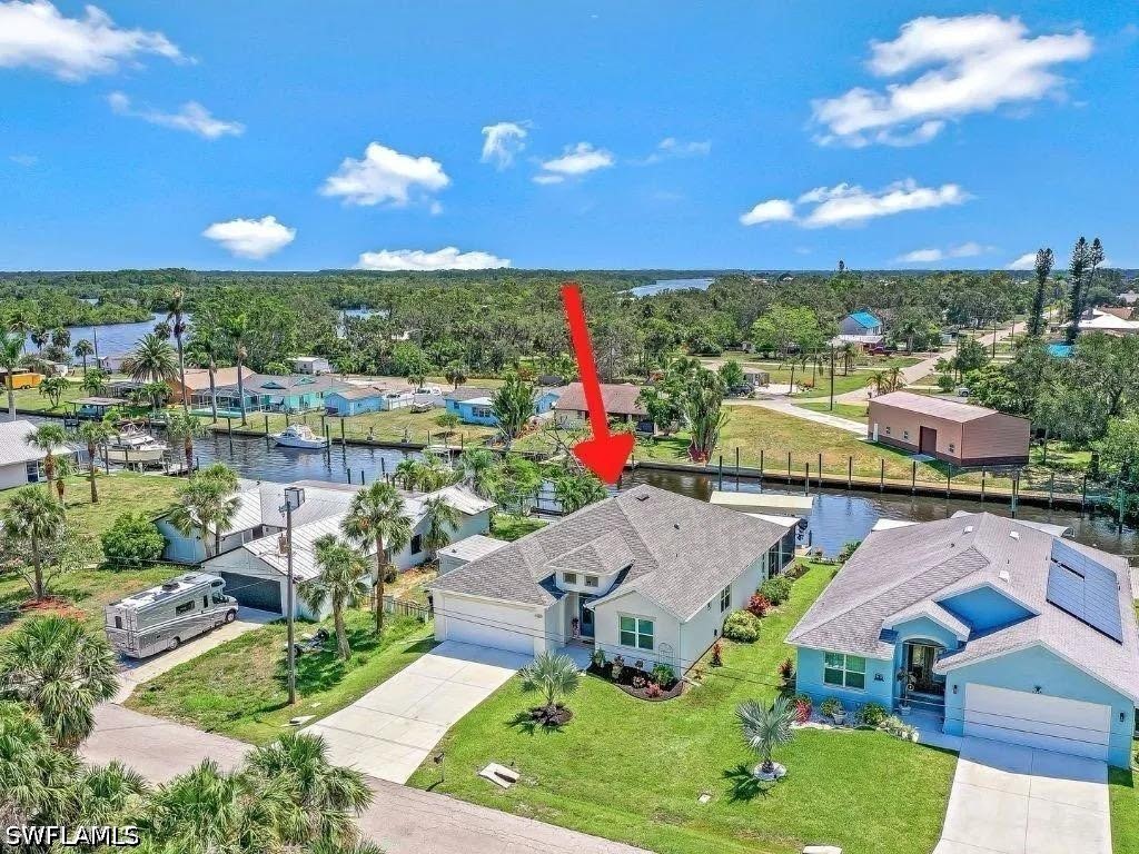 2214 Isle Of Pines Avenue Fort Myers FL 33905 226018060 image1