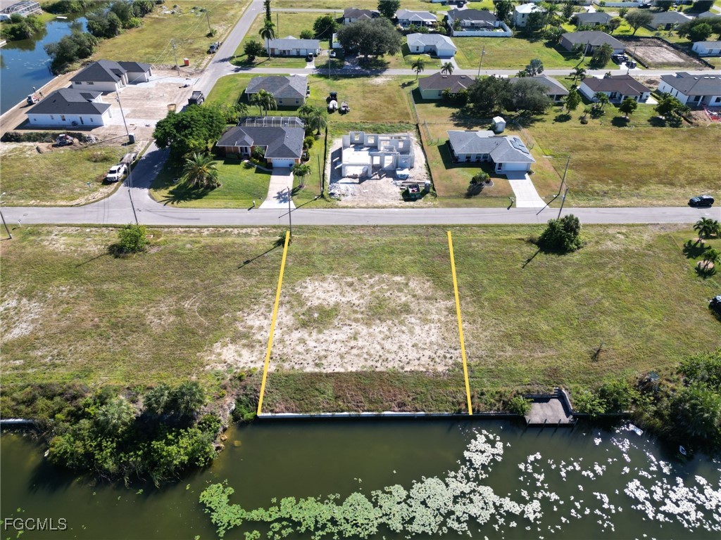 2214 NE 13th Avenue Cape Coral FL 33909 2025015551 image3