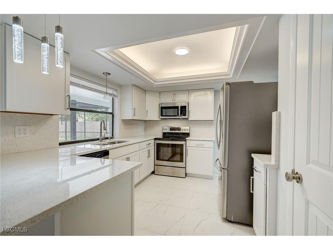 2214 SE 13th Street Cape Coral FL 33990 2026006437 image10