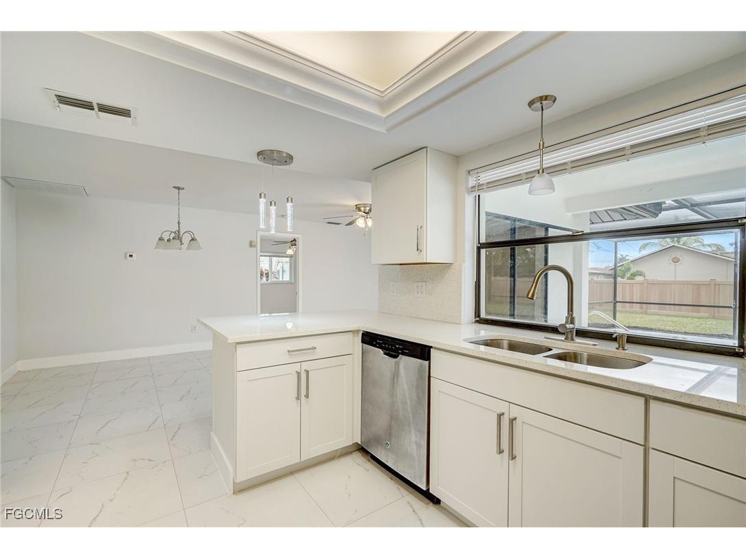 2214 SE 13th Street Cape Coral FL 33990 2026006437 image11