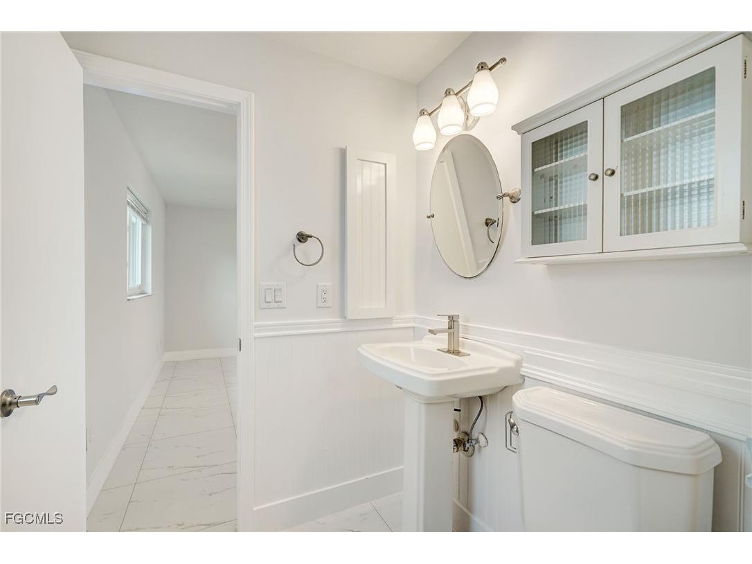 2214 SE 13th Street Cape Coral FL 33990 2026006437 image17