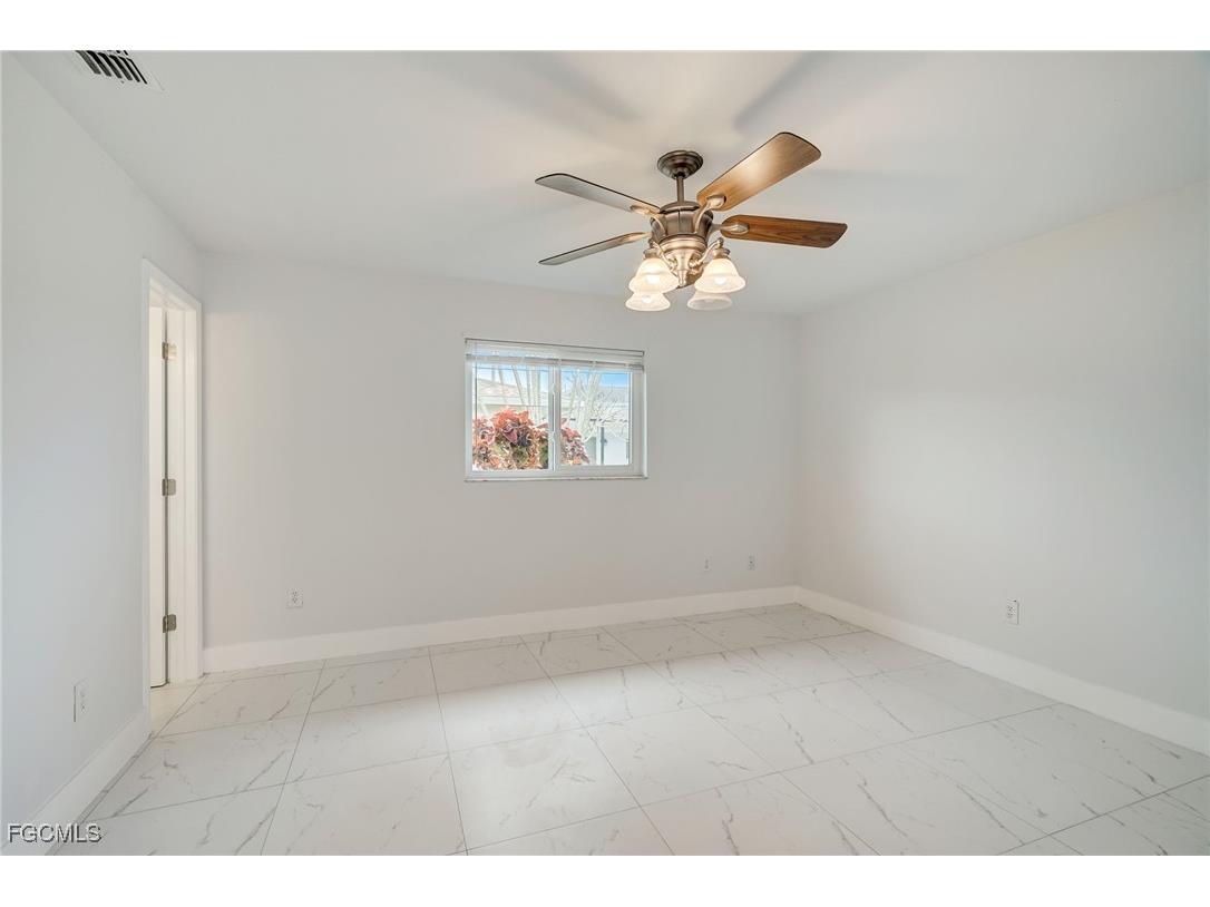 2214 SE 13th Street Cape Coral FL 33990 2026006437 image18