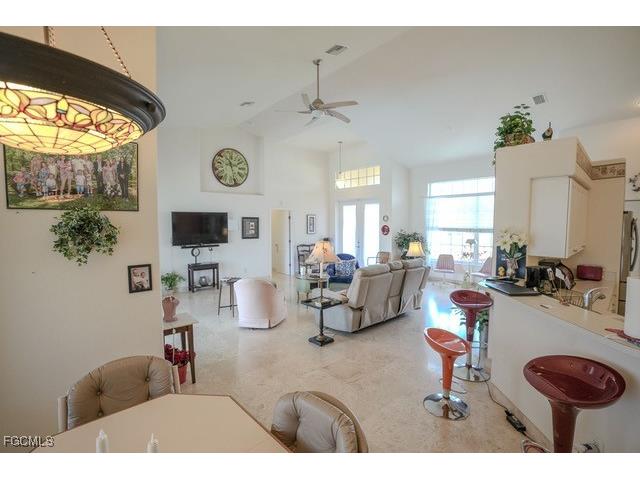 2214 SE 19th Place Cape Coral FL 33990 2025018222 image5