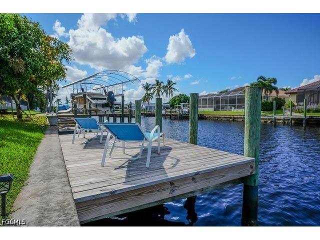 2214 SE 19th Place Cape Coral FL 33990 2026029614 image1