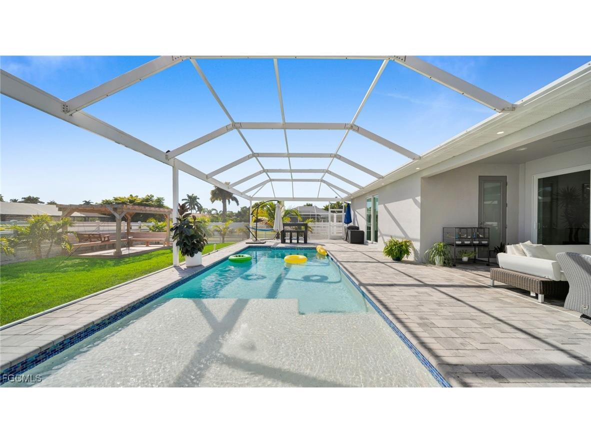 2214 SE 27th Terrace Cape Coral FL 33904 2026002170 image14