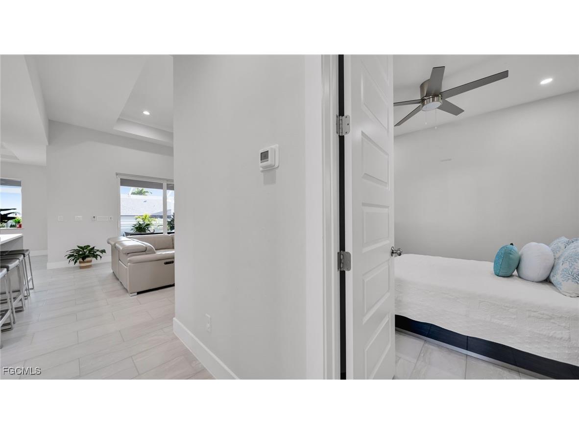 2214 SE 27th Terrace Cape Coral FL 33904 2026002170 image28