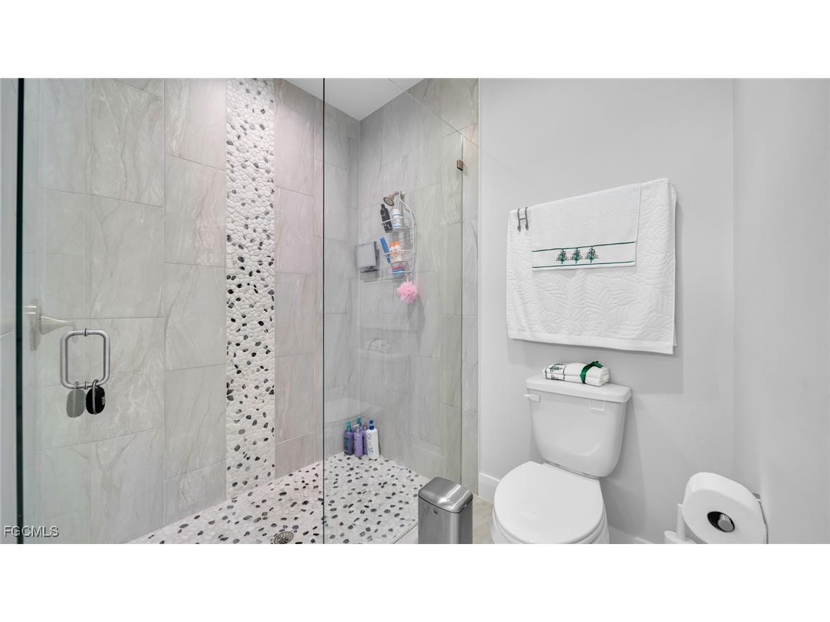 2214 SE 27th Terrace Cape Coral FL 33904 2026002170 image34