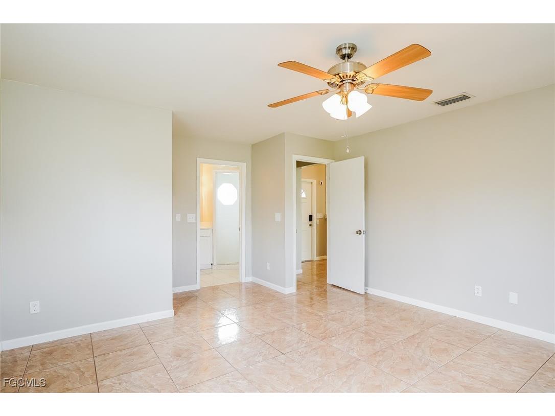 2214 SW 2nd Court Cape Coral FL 33991 2025015244 image10