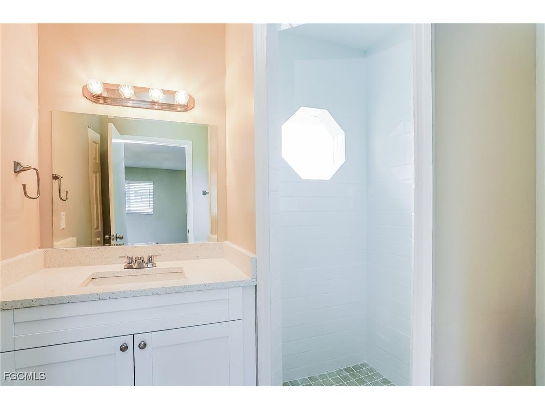 2214 SW 2nd Court Cape Coral FL 33991 2025015244 image11