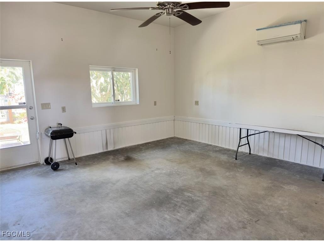 2215 Channel Way North Fort Myers FL 33917 2025004401 image28