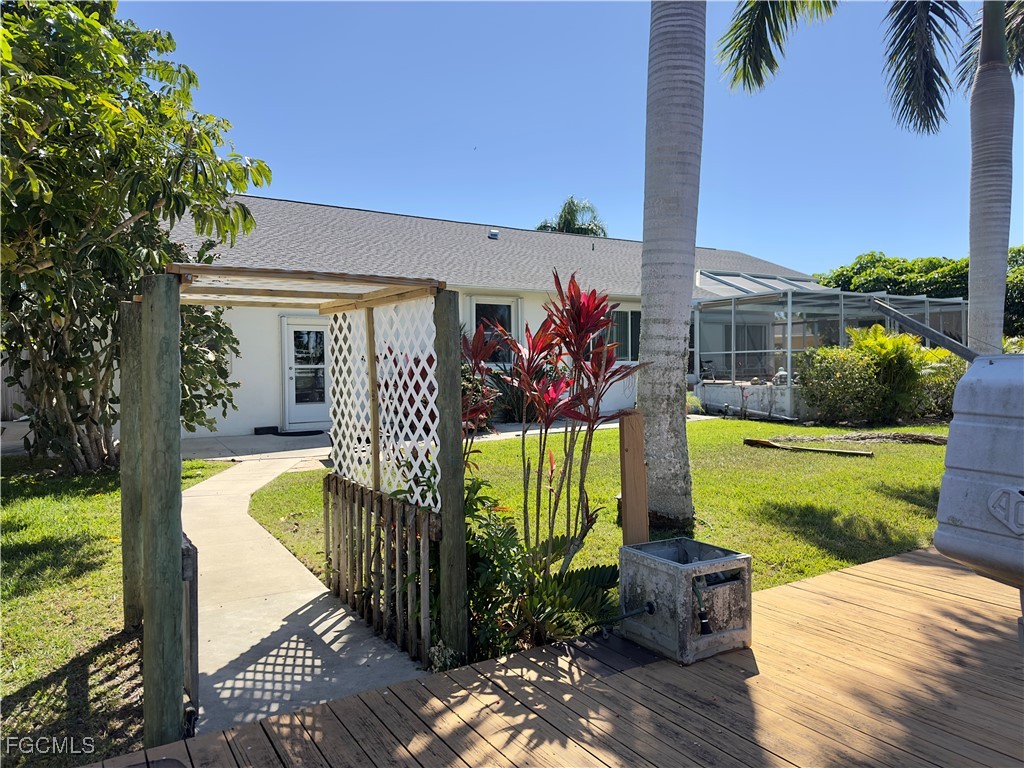 2215 Channel Way North Fort Myers FL 33917 2025004401 image7