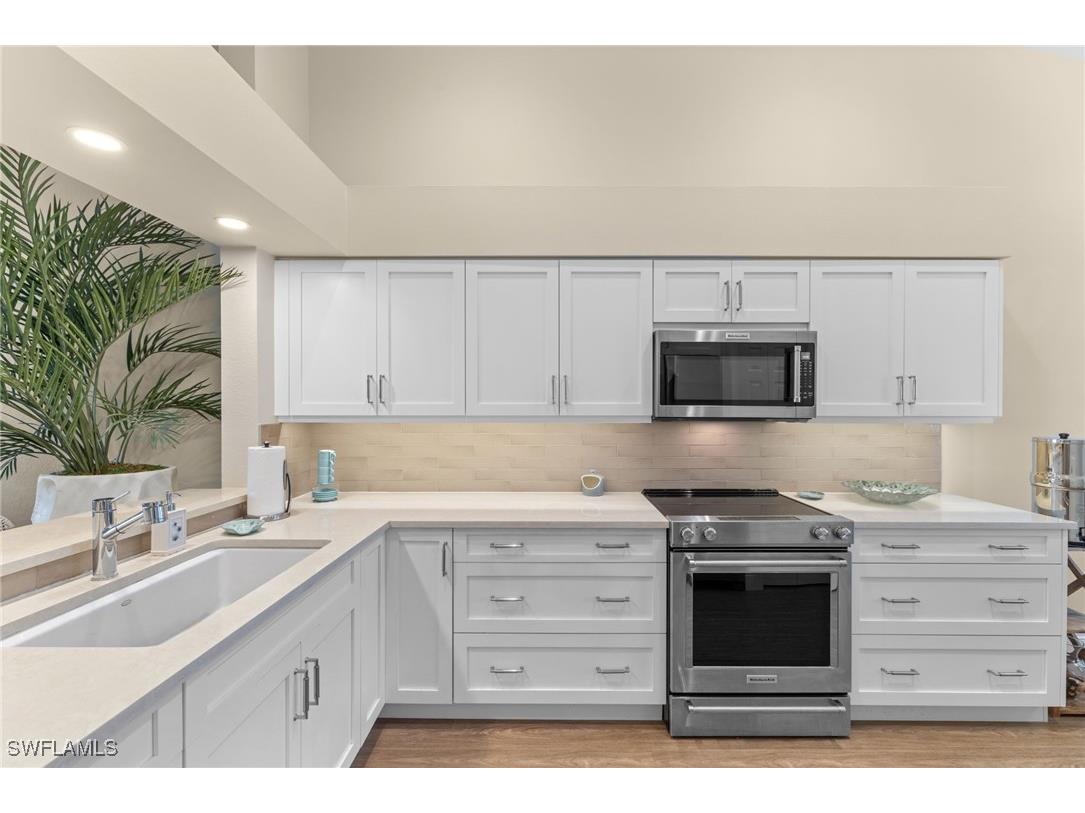 2215 Chesterbrook Court #203 Naples FL 34109 226001650 image9