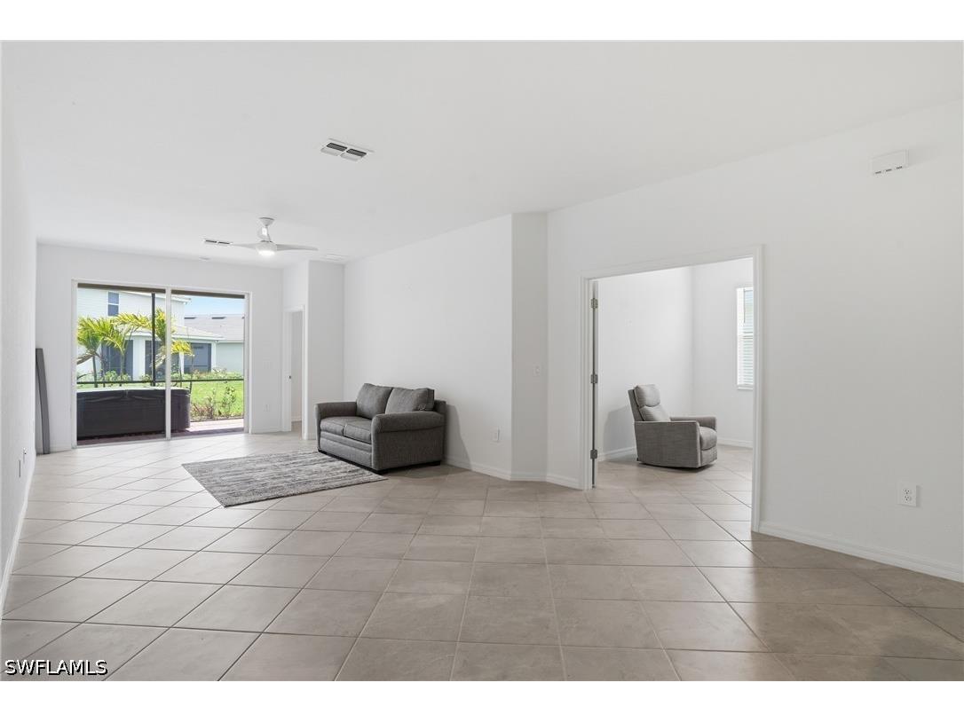 2215 Dragonfruit Way Naples FL 34120 226021170 image10