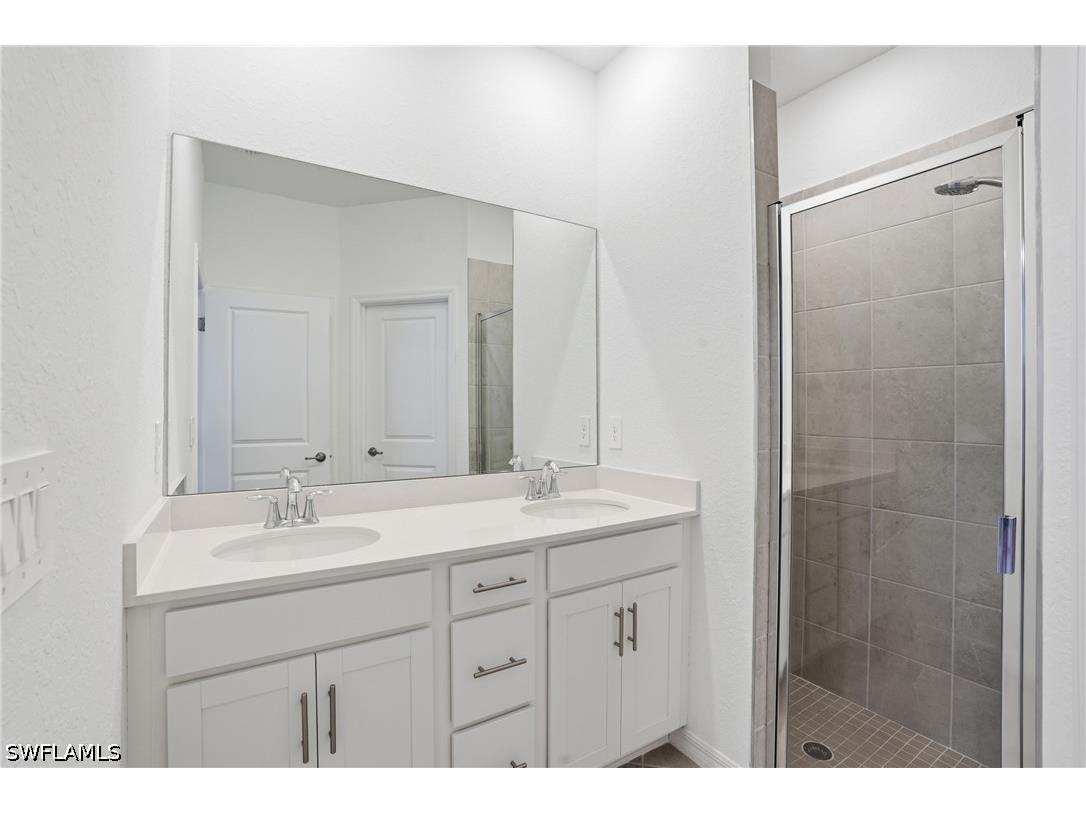 2215 Dragonfruit Way Naples FL 34120 226021170 image24