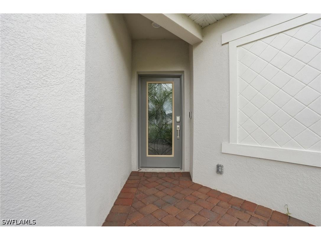 2215 Dragonfruit Way Naples FL 34120 226021170 image4