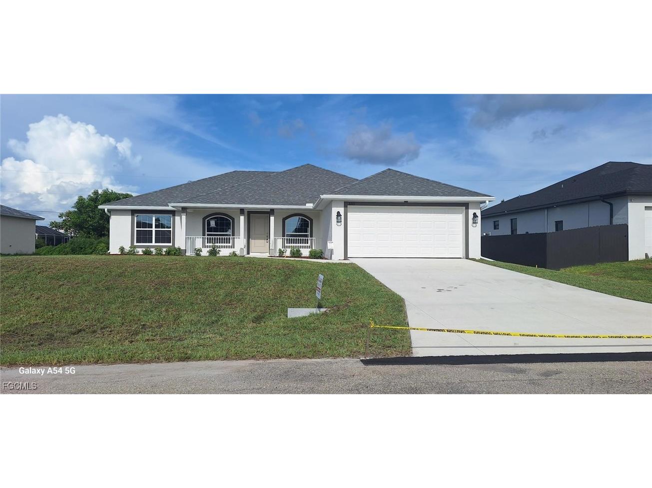 2215 NE 22nd Place Cape Coral FL 33909 225037935 image1