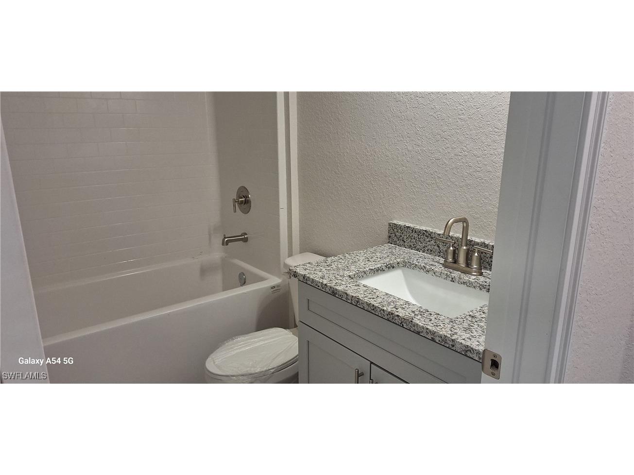 2215 NE 22nd Place Cape Coral FL 33909 225037935 image11