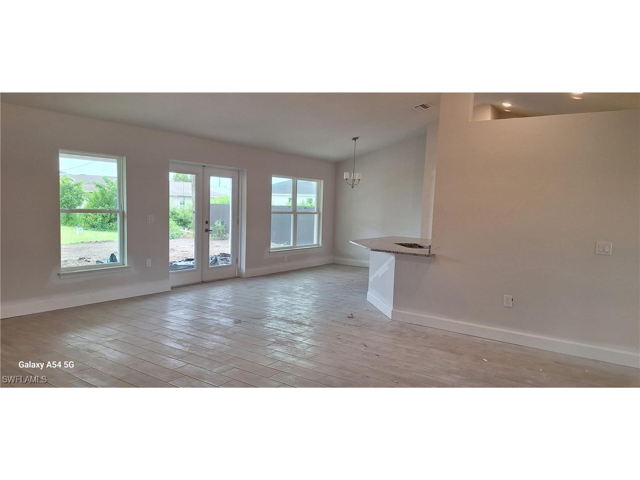 2215 NE 22nd Place Cape Coral FL 33909 225037935 image8