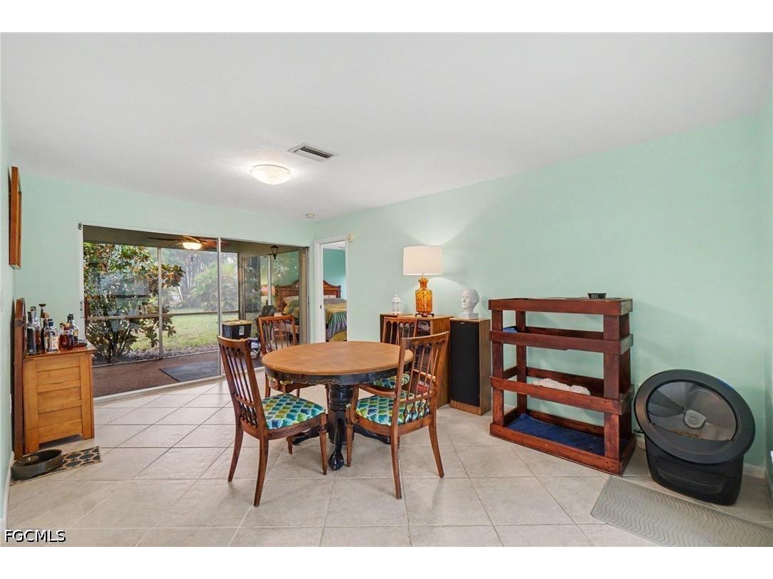 2215 SE 8th Street Cape Coral FL 33990 2026021520 image7