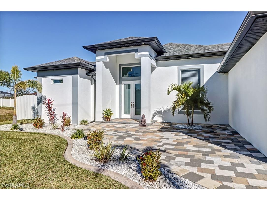 2215 SW 2nd Lane Cape Coral FL 33991 223003862 image1