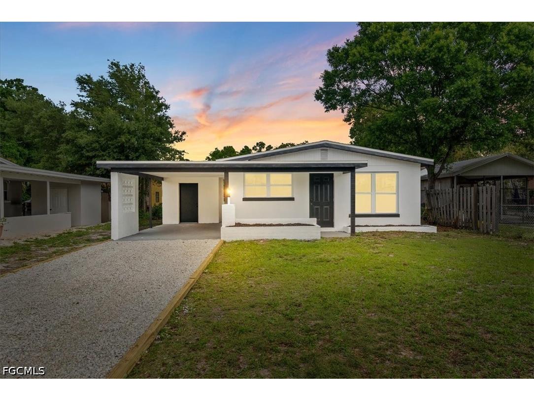 2215 South Street Fort Myers FL 33901 2026016757 image1