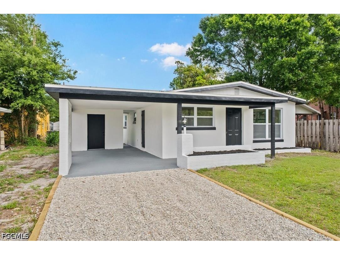 2215 South Street Fort Myers FL 33901 2026016757 image3