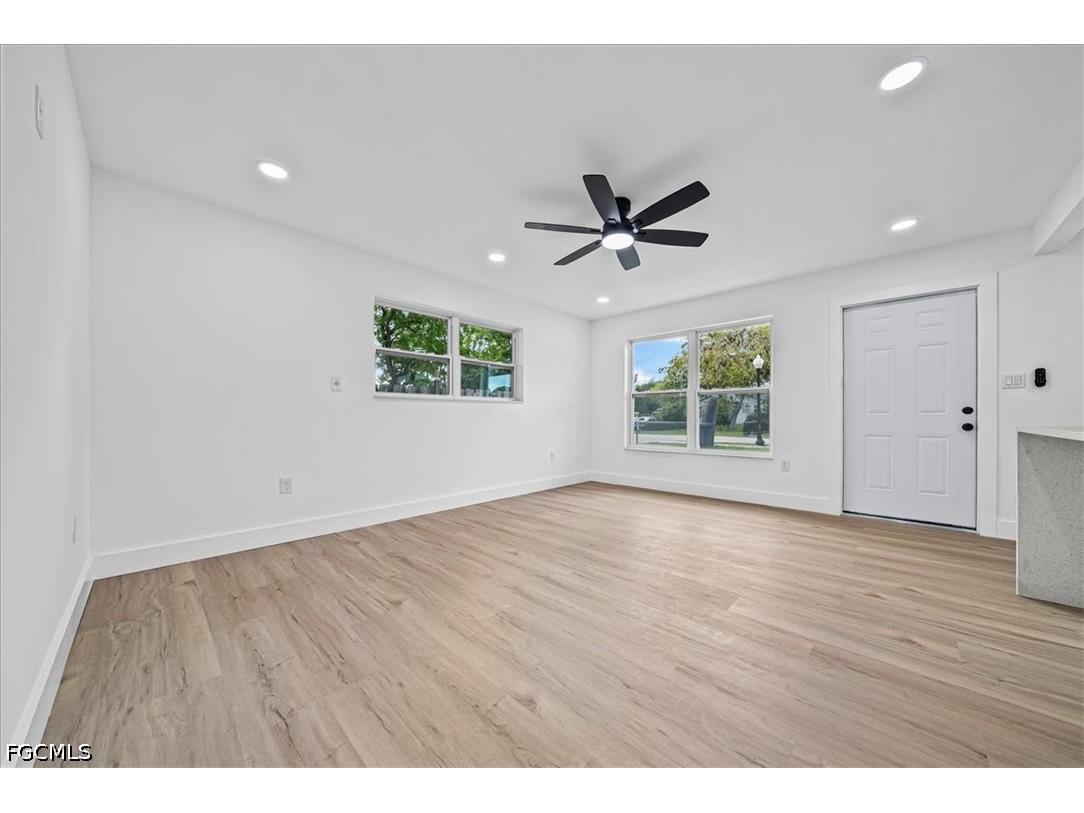2215 South Street Fort Myers FL 33901 2026016757 image7