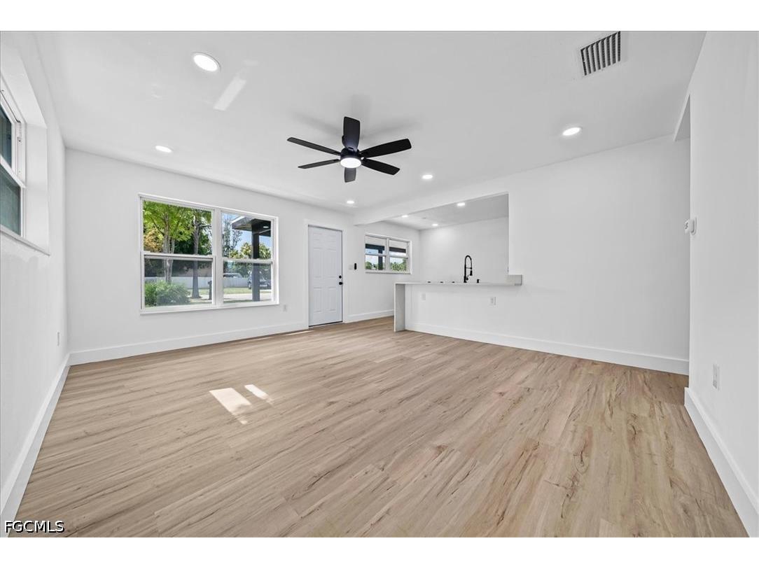 2215 South Street Fort Myers FL 33901 2026016757 image8
