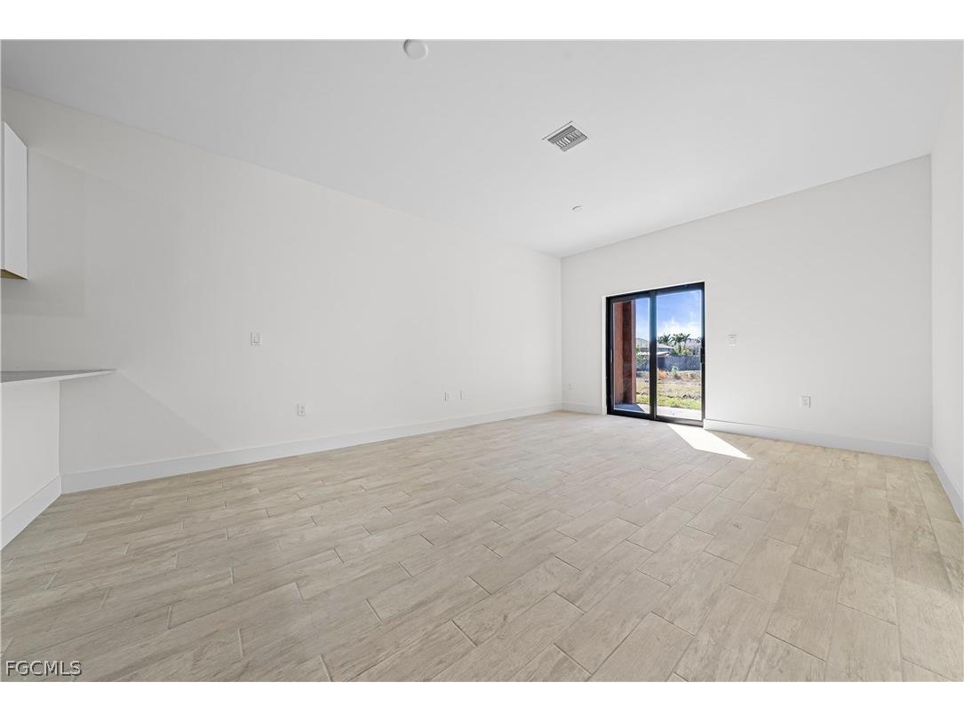 2216-2218 Kenneth Avenue S Lehigh Acres FL 33973 2026009973 image3